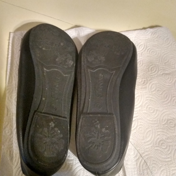 Flats - Picture 4 of 7